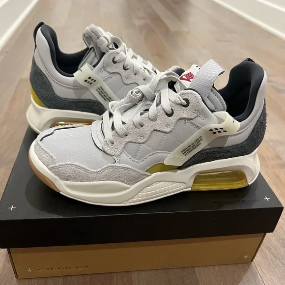 Jordan MA2 - Picture 1 of 3